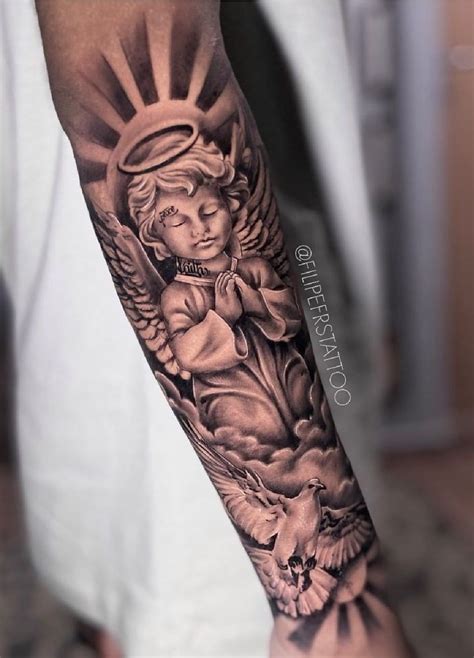 tatuagem ombro masculina religiosa  Baby Tattoos